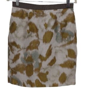 Ann Taylor LOFT Mini Skirt sz 4 Green and Beige Abstract Leaves Forest Fairy